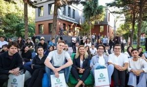 Bakırköy’de gençlerin üniversite başarısı kutlandı