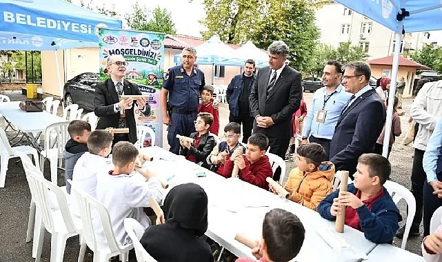 Başkan Kocaman, Derbent’te Çocukların Bilim Heyecanına Ortak Oldu