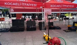 Kocaeli meydanları İtfaiye Haftası’nda renklendi
