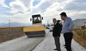 Salihli’nin Yolları Yenileniyor