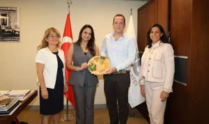 Türk Kuru Meyve Sektöründen Hindistan’a Ticaret Atağı