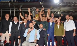 Türk’ün ilk er meydanı Elmalı’da dostluk kazandı