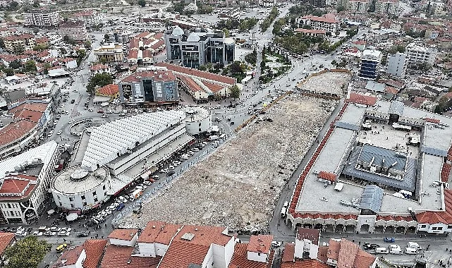 Başkan Altay, Tarihi Bölgede Bulunan Peynir Pazarı’nda Önemli Bir Aşamanın Daha Tamamlandığını Duyurdu