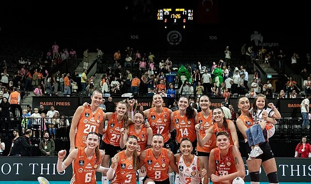 Eczacıbaşı Peron İstanbul evinde galip!
