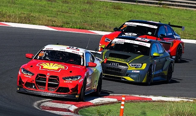 İstanbul Park’ta Zirve Mücadelesi Nefes Kesti