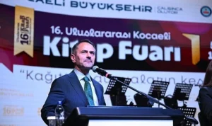 Protokolden Kitap Fuarı’na övgü üzerine övgü